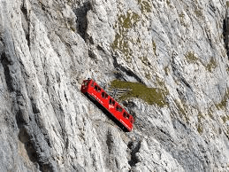 Pilatus cogwheel train gradient
